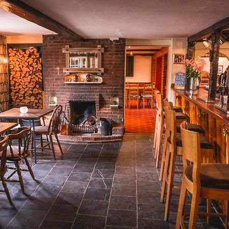 The Shoe Inn Plaitford エクステリア 写真